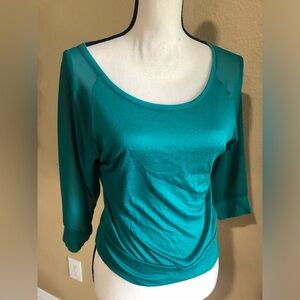 Express women’s 3/4‎ sleeve top size x-small